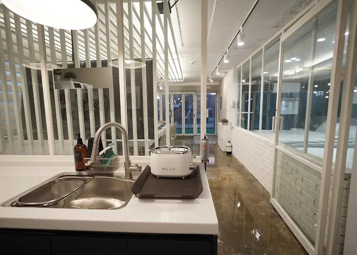 Apartamento 1-floor 3min Hongdae-st 4br 2bath Free Storage *