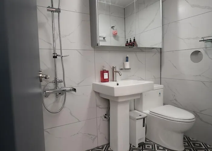 1-floor 3min Hongdae-st 4br 2bath Free Storage *
