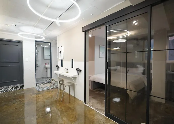 Apartamento 1-floor 3min Hongdae-st 4br 2bath Free Storage