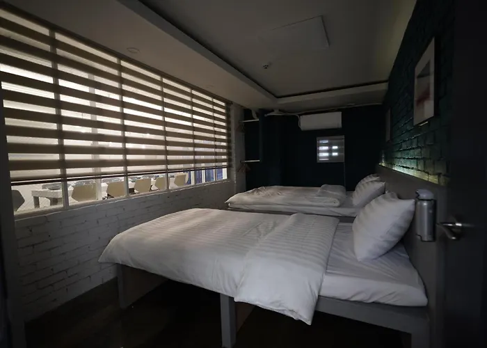 Apartamento 1-floor 3min Hongdae-st 4br 2bath Free Storage