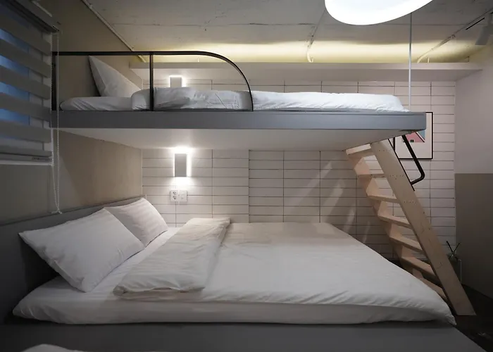 1-floor 3min Hongdae-st 4br 2bath Free Storage