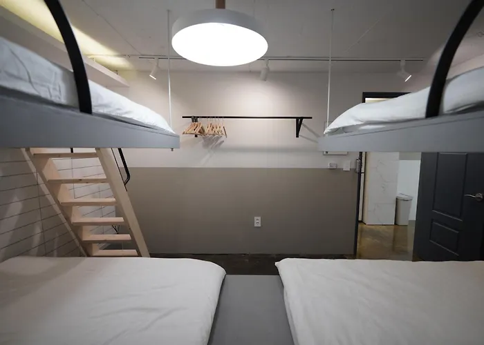 1-floor 3min Hongdae-st 4br 2bath Free Storage