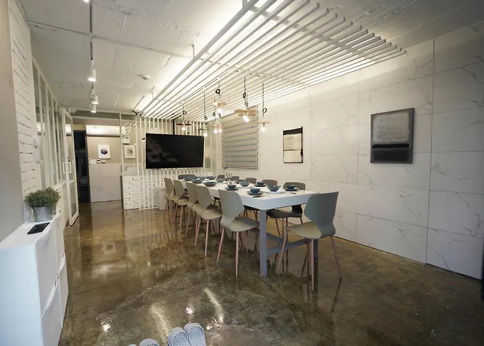 1-floor 3min Hongdae-st 4br 2bath Free Storage